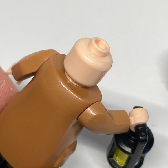 LEGO Harry Potter Minifigure Rubeus Hagrid HP144 75947 75954 - Picture 6 of 6